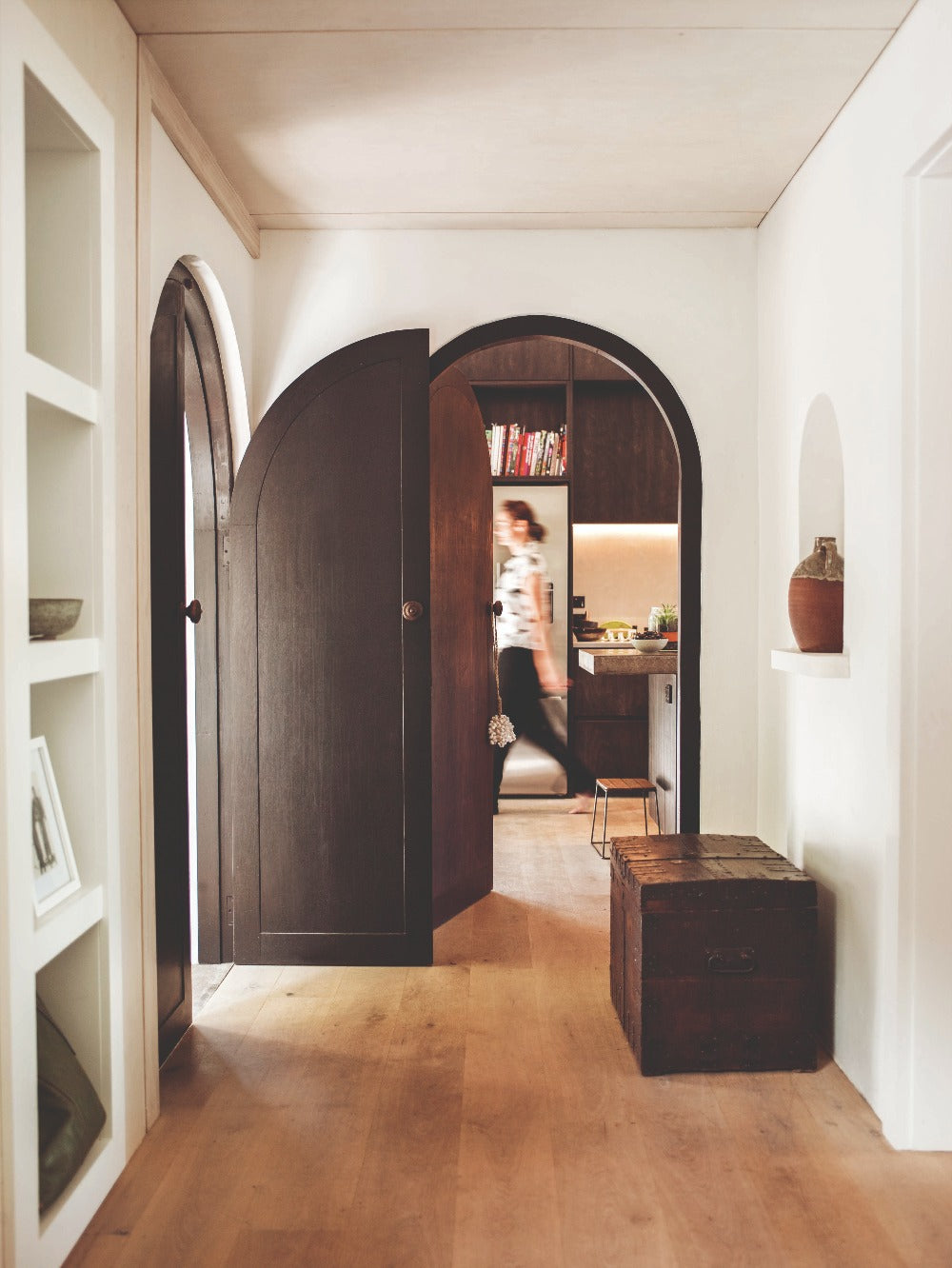 What are the pillars and strategies of sustainable interior design?