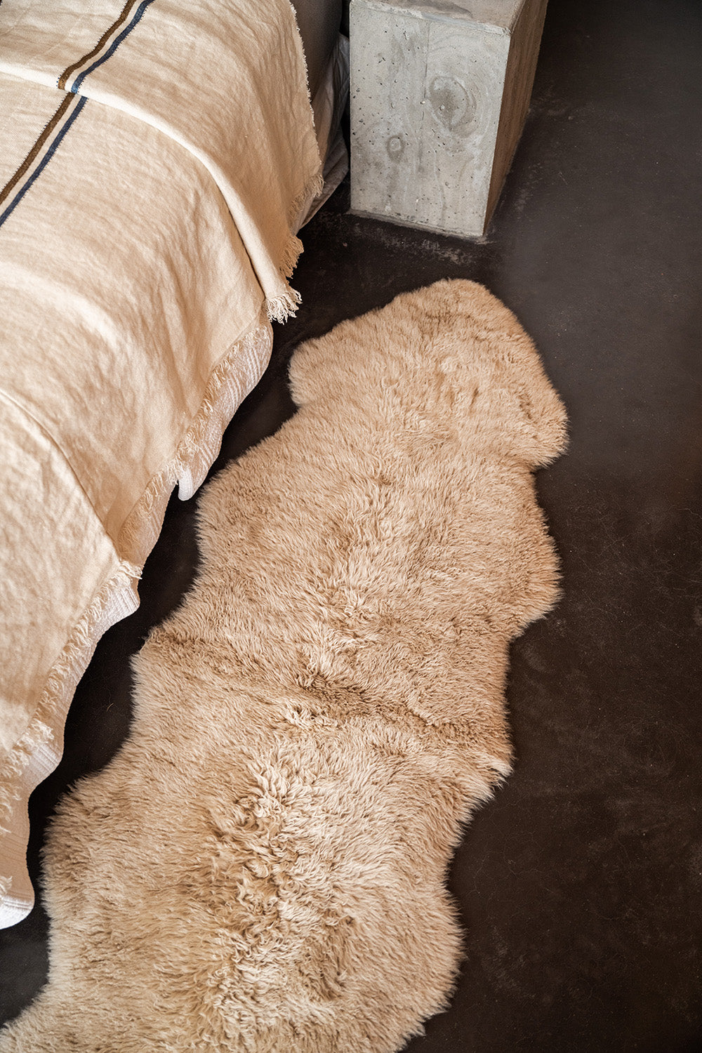 Bedroom Rugs - How to Choose the Best Size, Shape and Colour