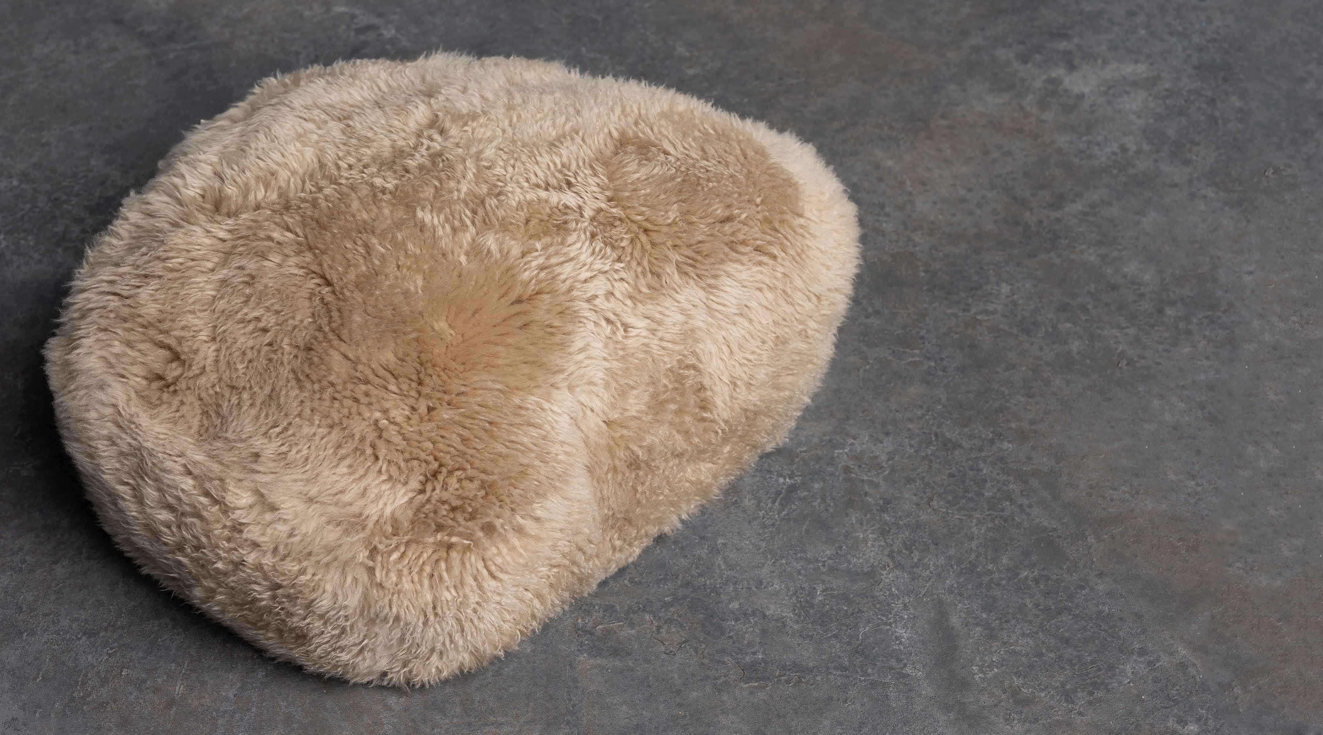 The Footstool