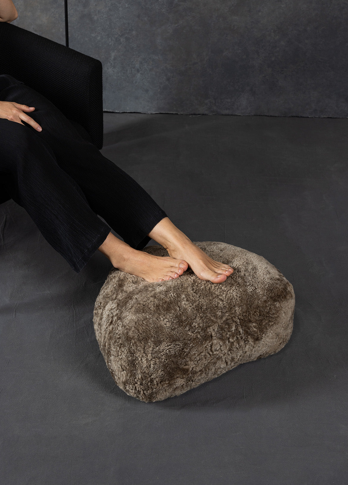 The Footstool