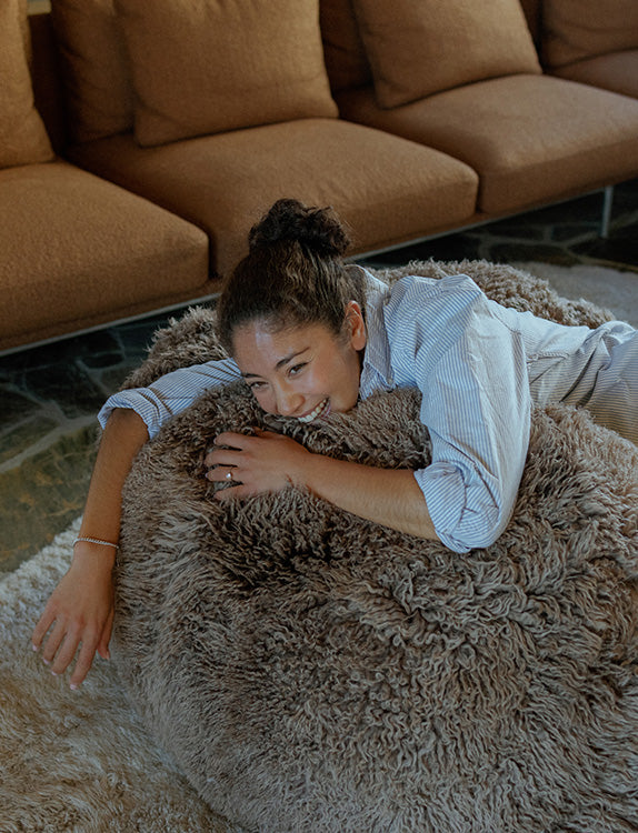 THE SHAGGY BEAN BAG