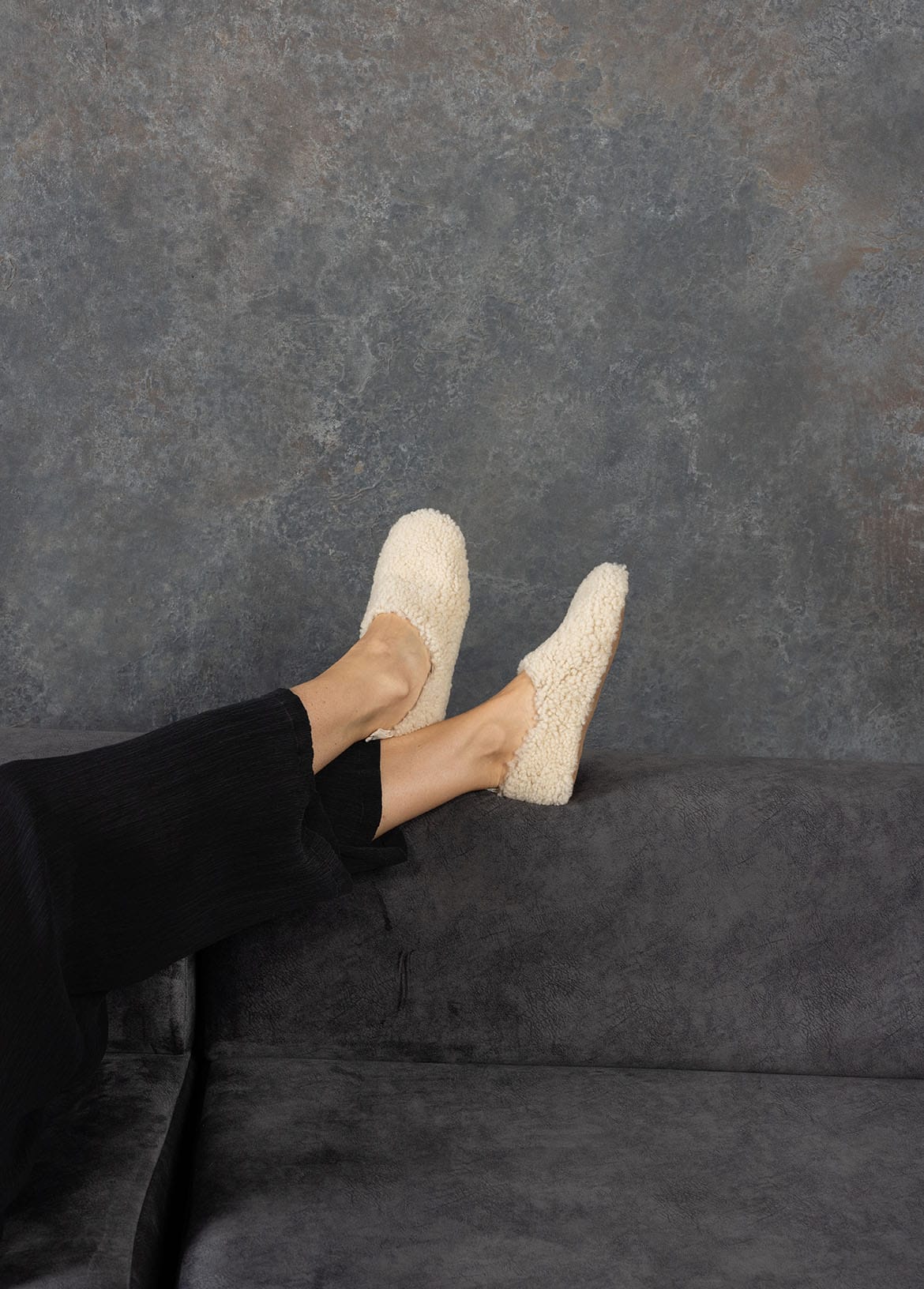 The Unisex Slipper – Wilson & Dorset