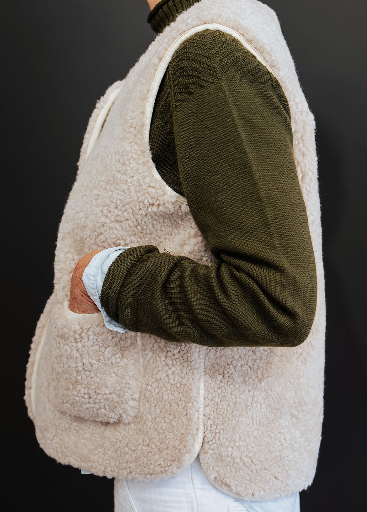 The Sheepskin Vest – Wilson & Dorset